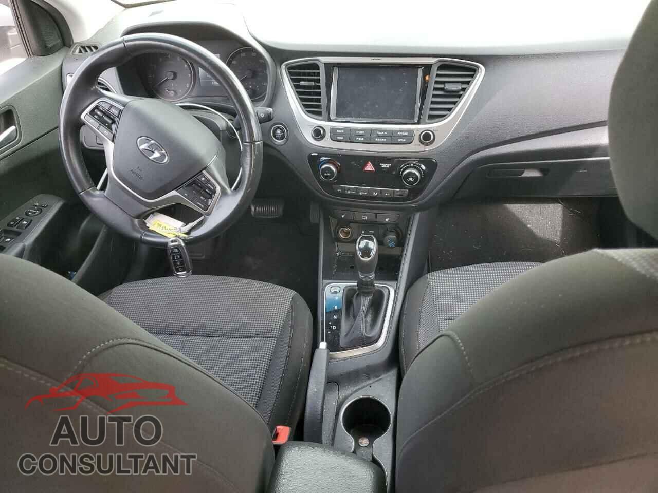 HYUNDAI ACCENT 2018 - 3KPC34A35JE022587