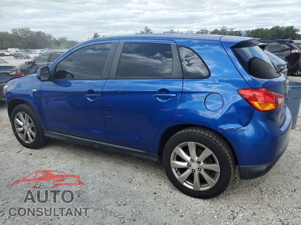 MITSUBISHI OUTLANDER 2015 - 4A4AP3AUXFE007433