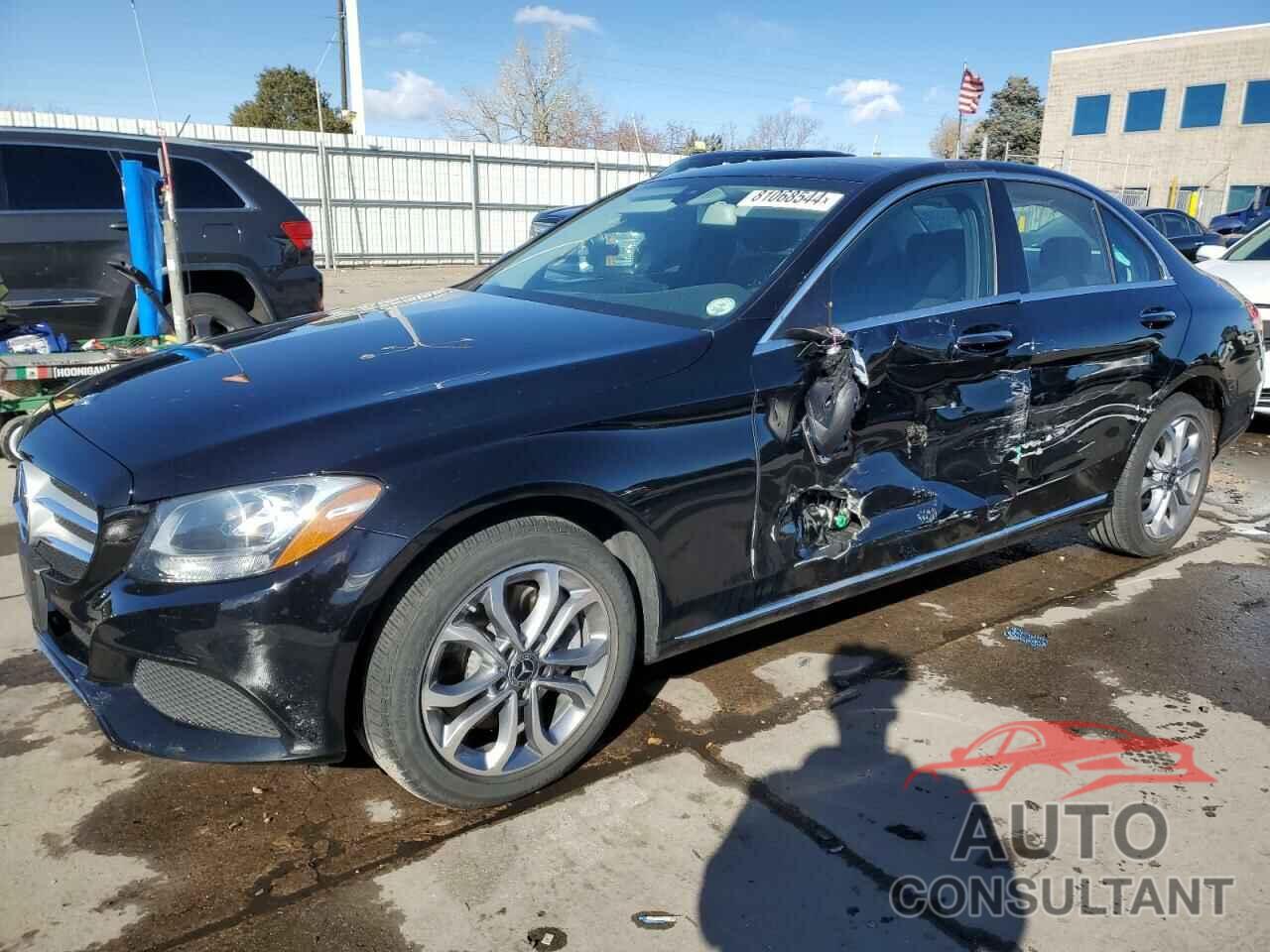 MERCEDES-BENZ C-CLASS 2017 - 55SWF4KB3HU214197