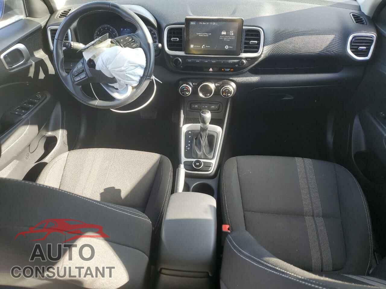 HYUNDAI VENUE 2022 - KMHRC8A34NU143177