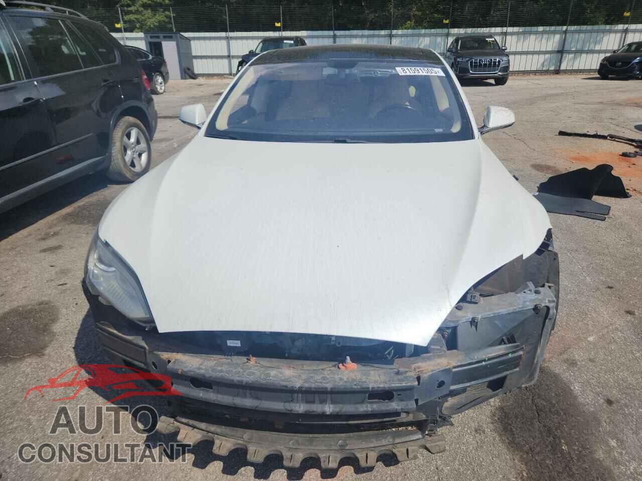 TESLA MODEL S 2013 - 5YJSA1CNXDFP27933