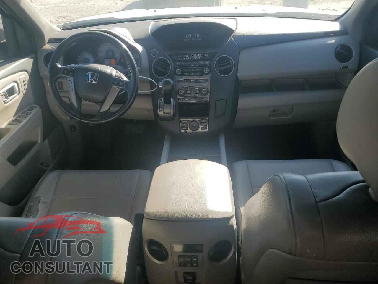 HONDA PILOT 2013 - 5FNYF3H72DB022951