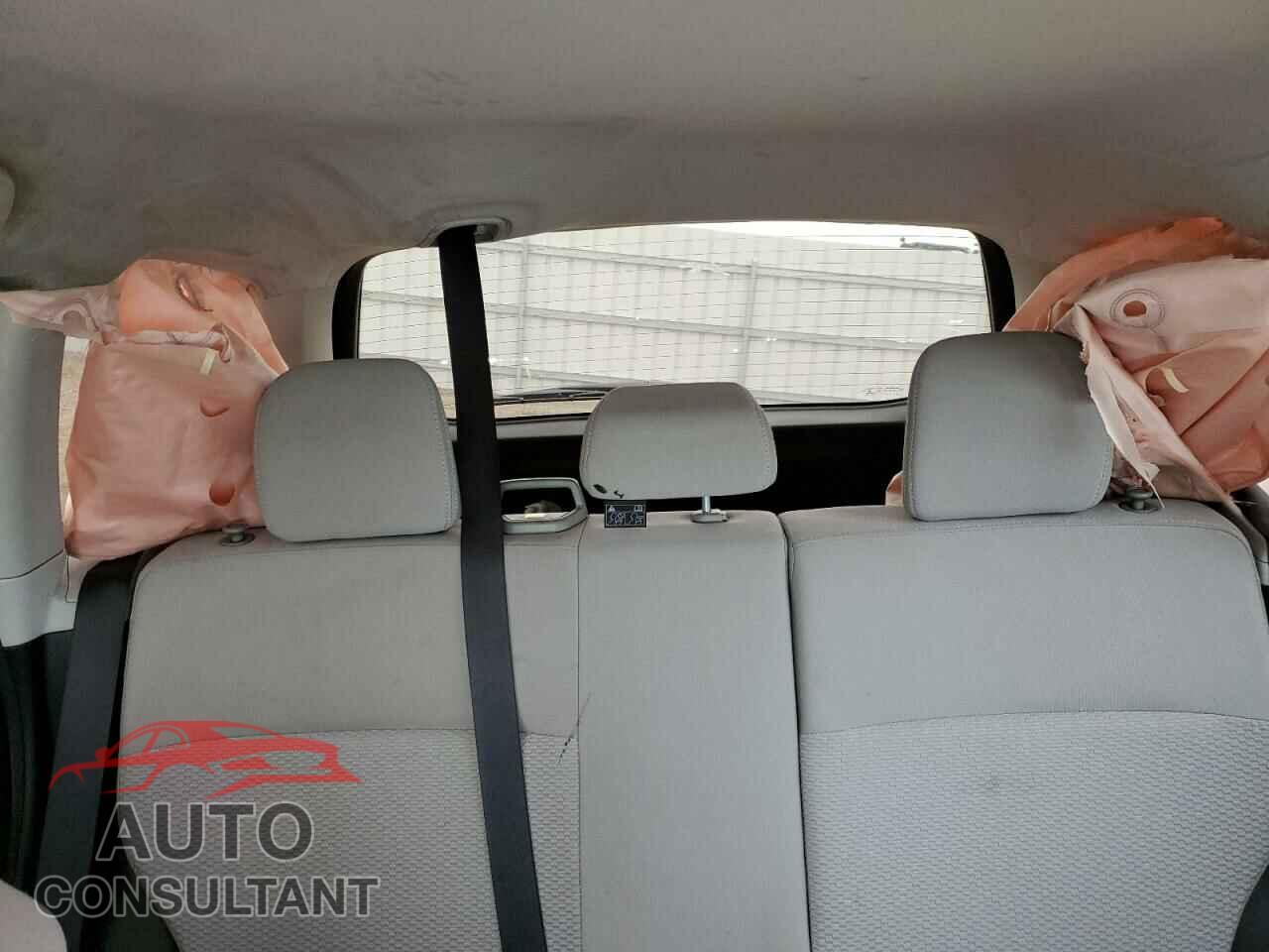 SUBARU FORESTER 2015 - JF2SJAAC1FH568614