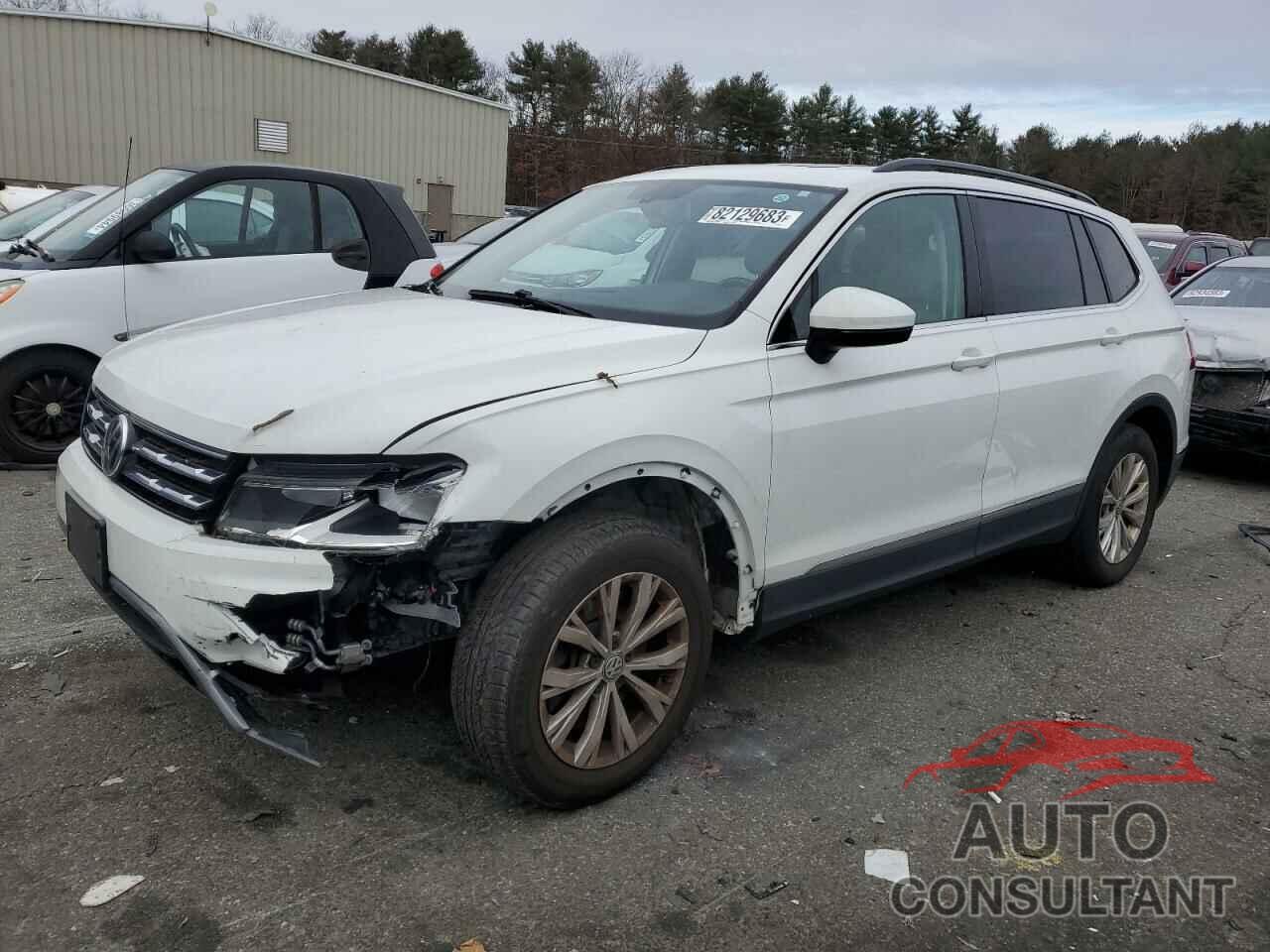 VOLKSWAGEN TIGUAN 2018 - 3VV2B7AX7JM131840