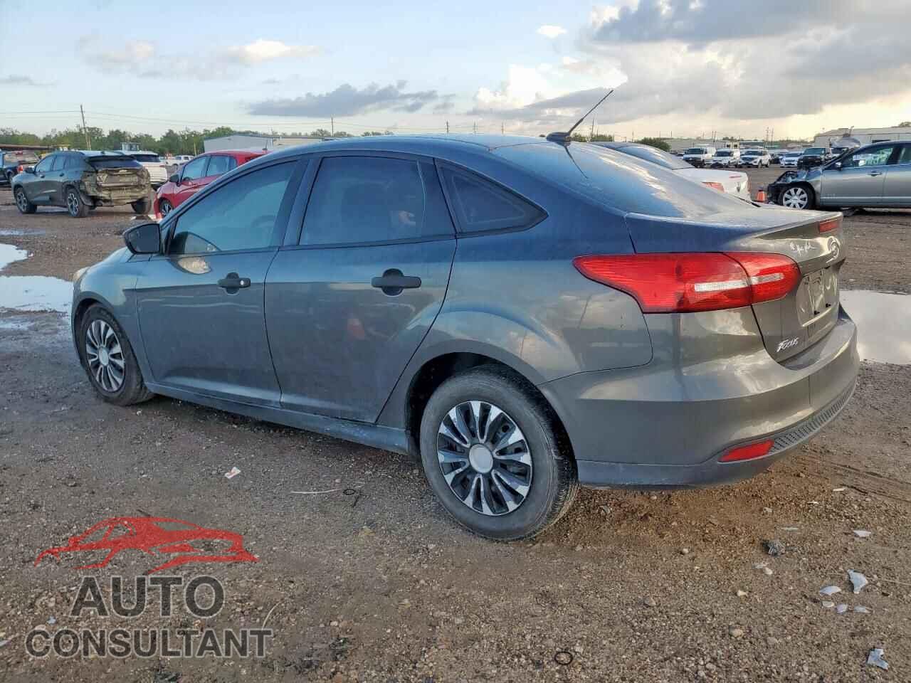 FORD FOCUS 2017 - 1FADP3E26HL307701