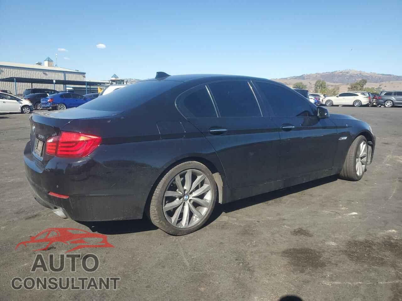 BMW 5 SERIES 2011 - WBAFR7C54BC804459