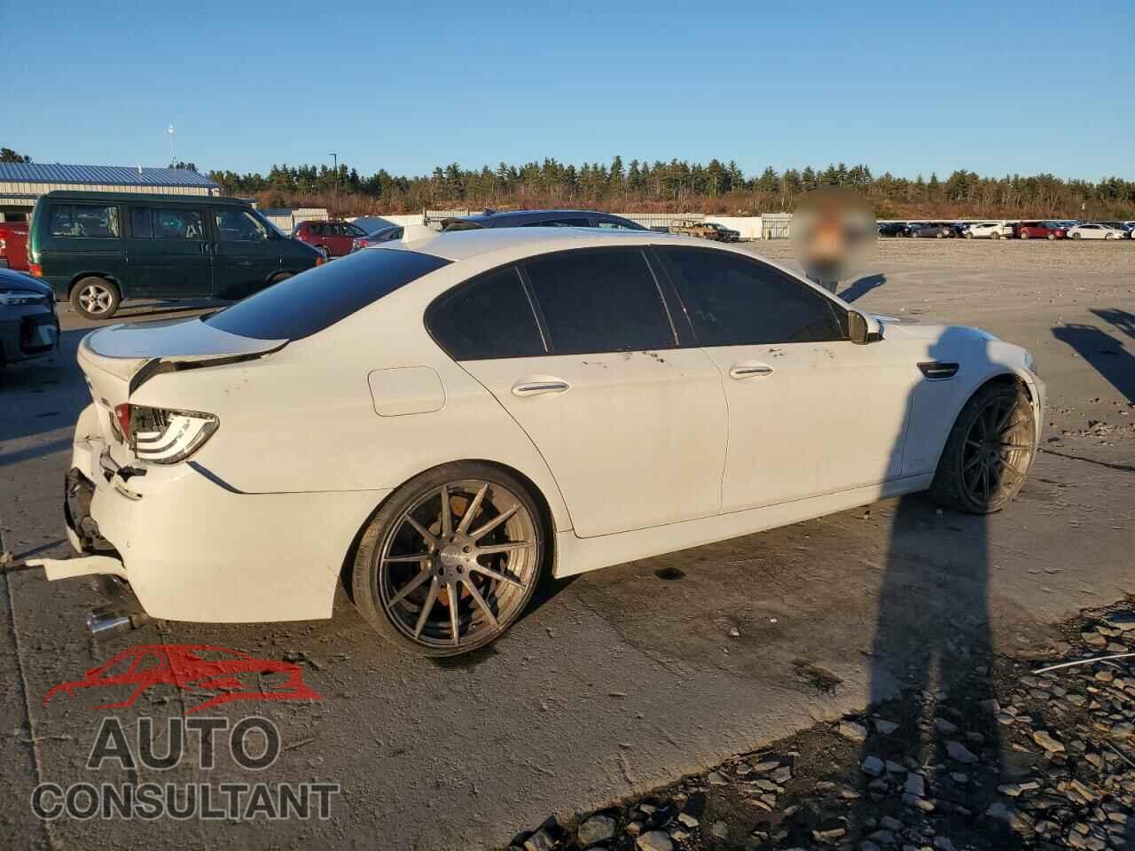 BMW M5 2013 - WBSFV9C52DC772908
