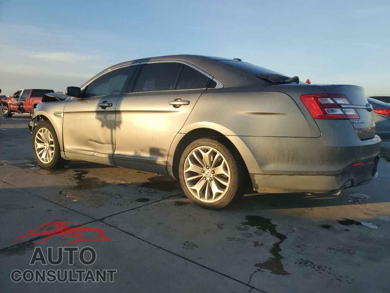 FORD TAURUS 2013 - 1FAHP2F82DG196064