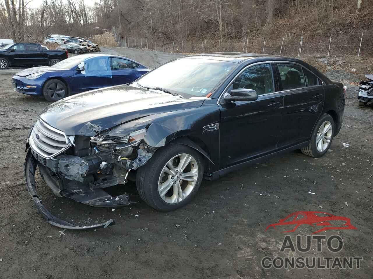 FORD TAURUS 2013 - 1FAHP2E85DG135809