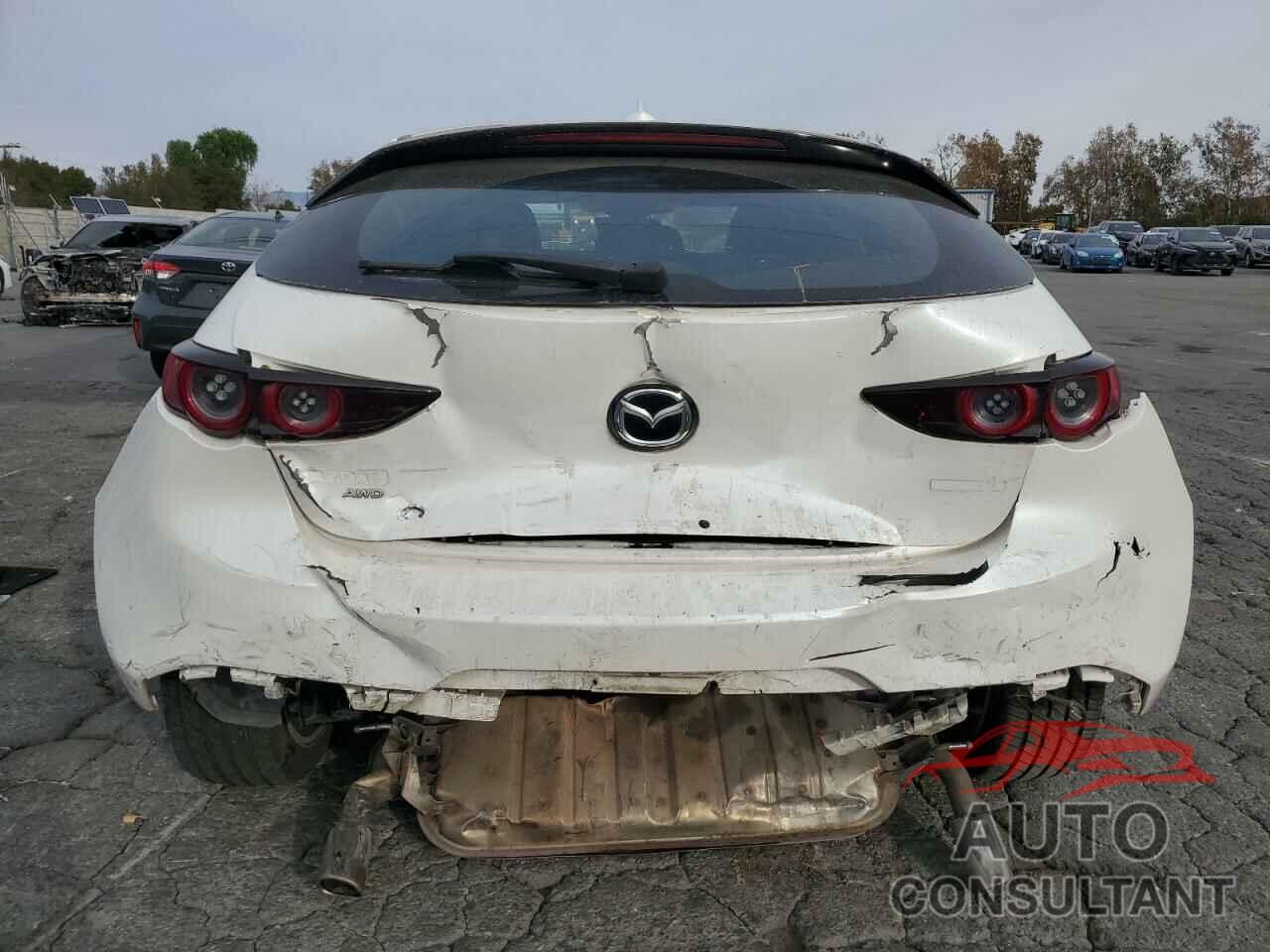 MAZDA 3 2019 - JM1BPBMM9K1141675