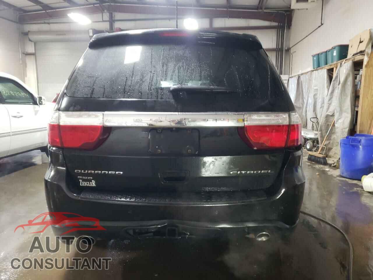 DODGE DURANGO 2012 - 1C4SDJET7CC183017