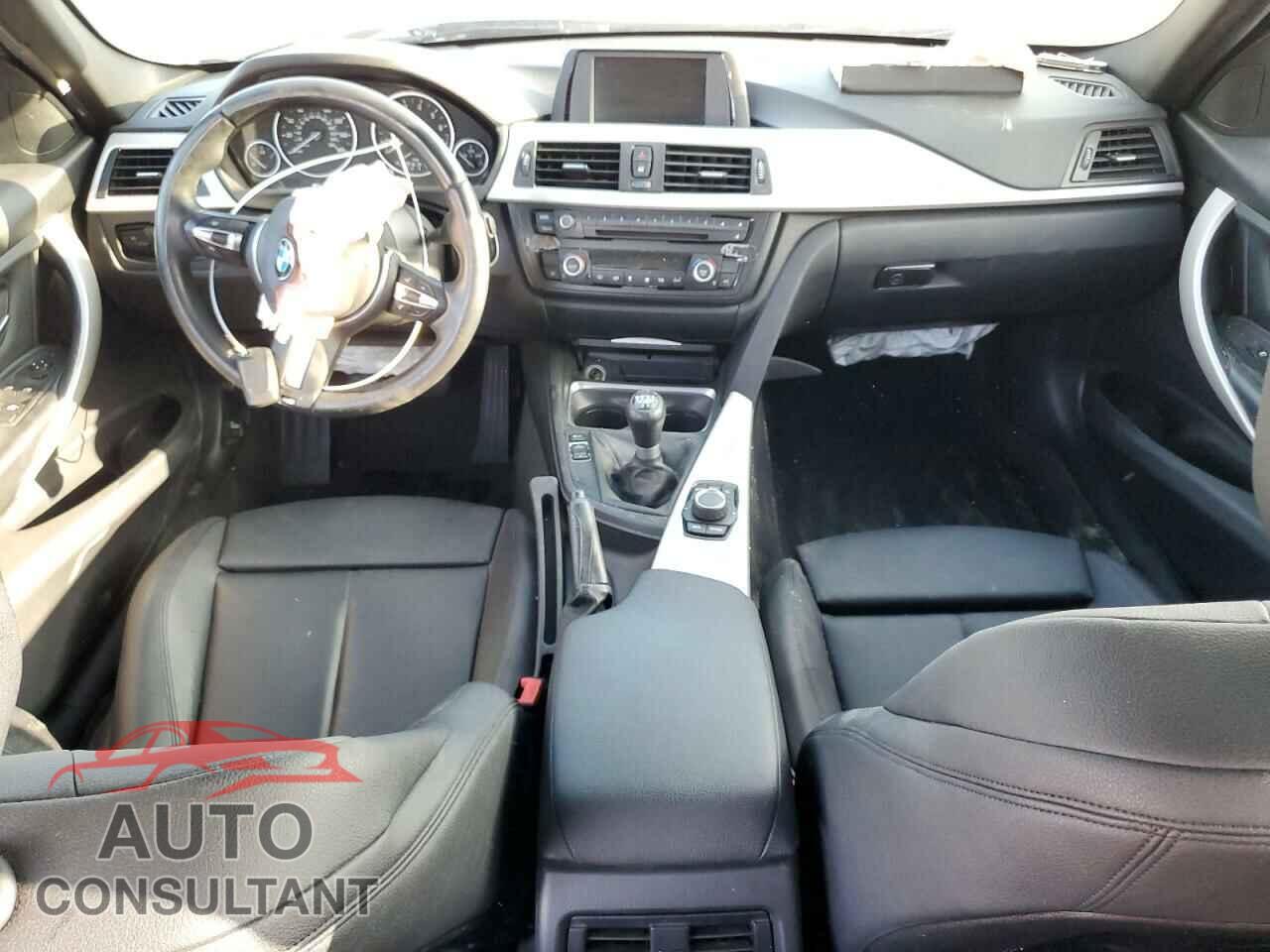 BMW 3 SERIES 2014 - WBA3B1G55ENN91237