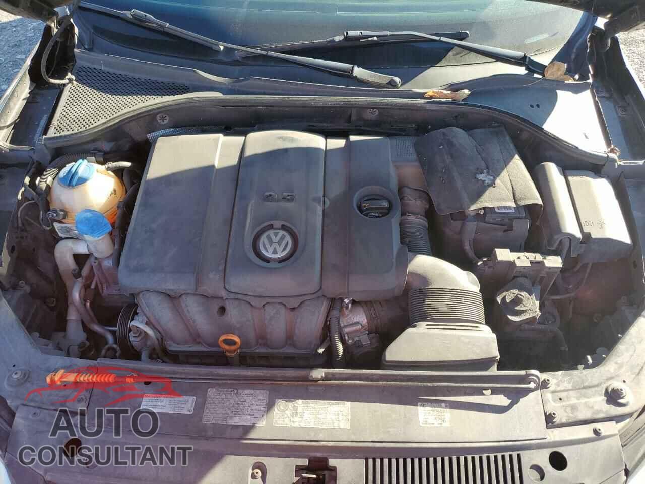 VOLKSWAGEN PASSAT 2012 - 1VWAP7A3XCC016207