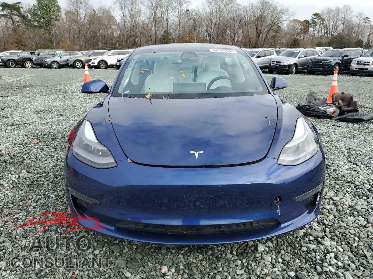 TESLA MODEL 3 2021 - 5YJ3E1EA0MF989561