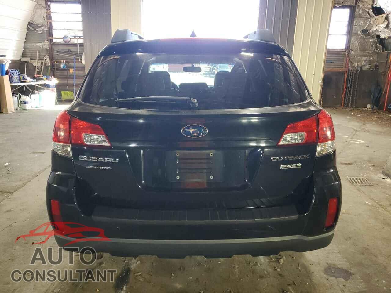 SUBARU OUTBACK 2014 - 4S4BRBLC8E3227132