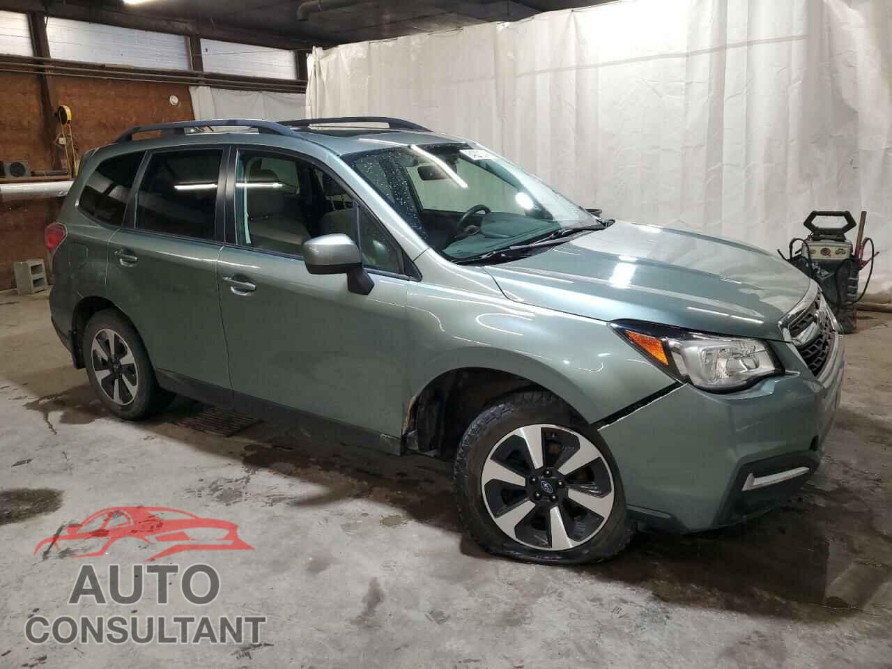 SUBARU FORESTER 2018 - JF2SJAGC9JH613282