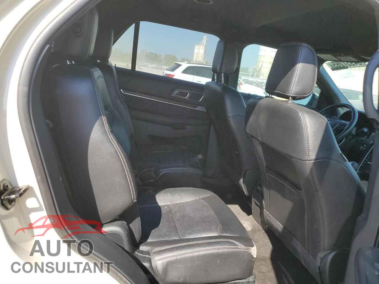 FORD EXPLORER 2018 - 1FM5K8FH7JGB39204