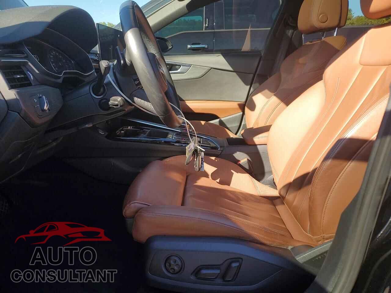 AUDI A4 2021 - WAUDAAF46MA022838
