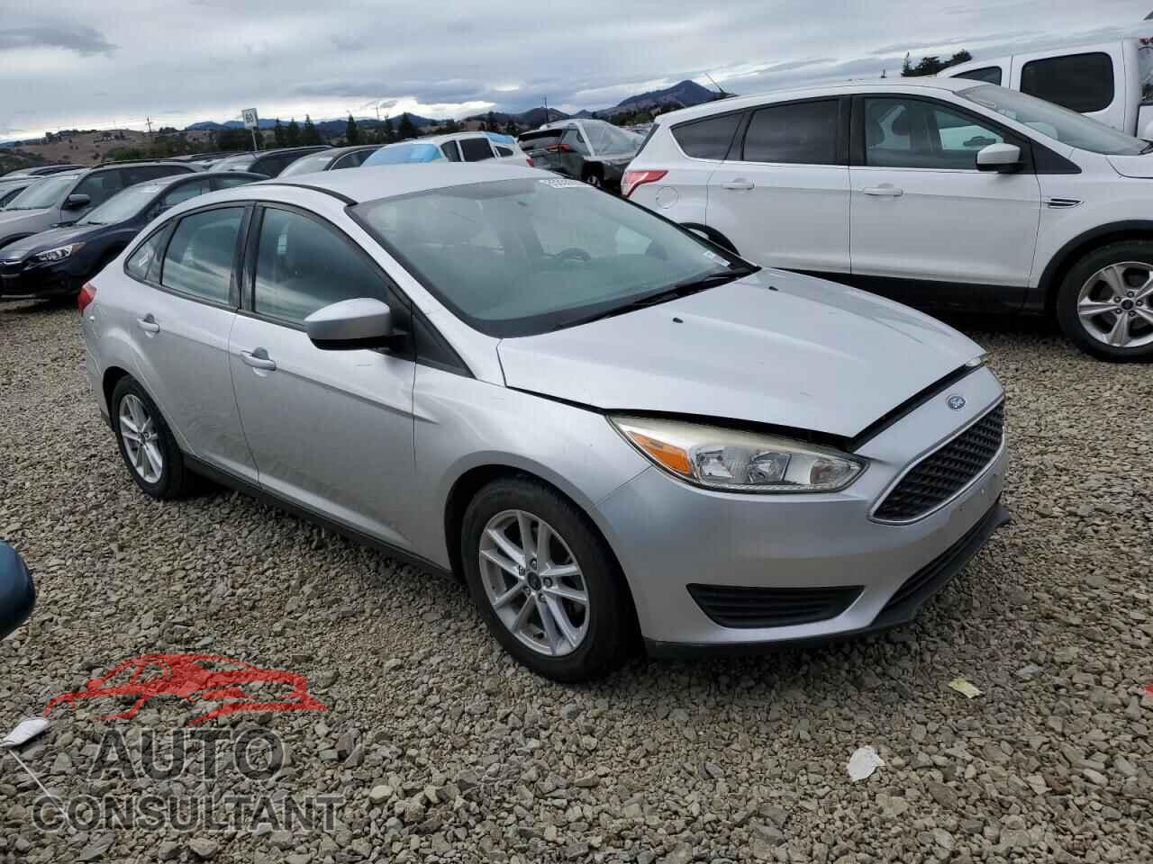 FORD FOCUS 2018 - 1FADP3FE1JL313582