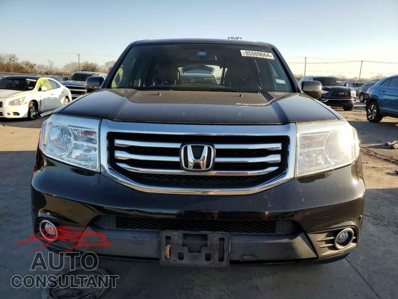 HONDA PILOT 2014 - 5FNYF3H9XEB008475