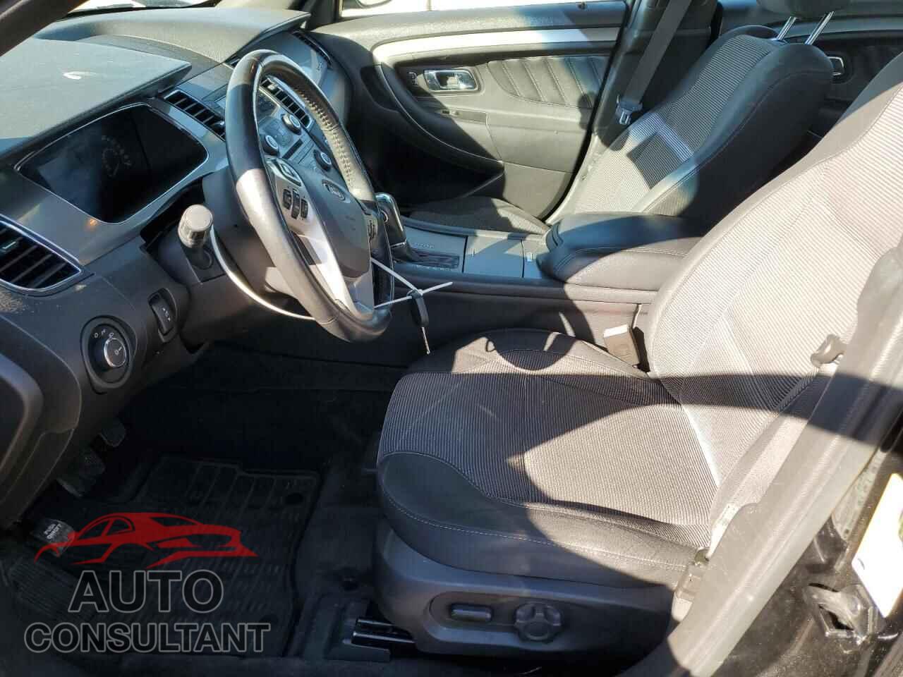 FORD TAURUS 2013 - 1FAHP2E87DG129154