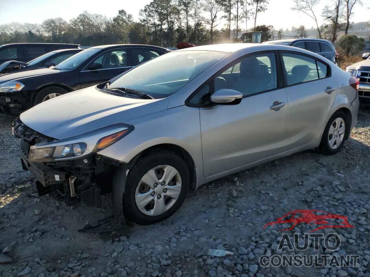 KIA FORTE 2017 - 3KPFK4A71HE135160