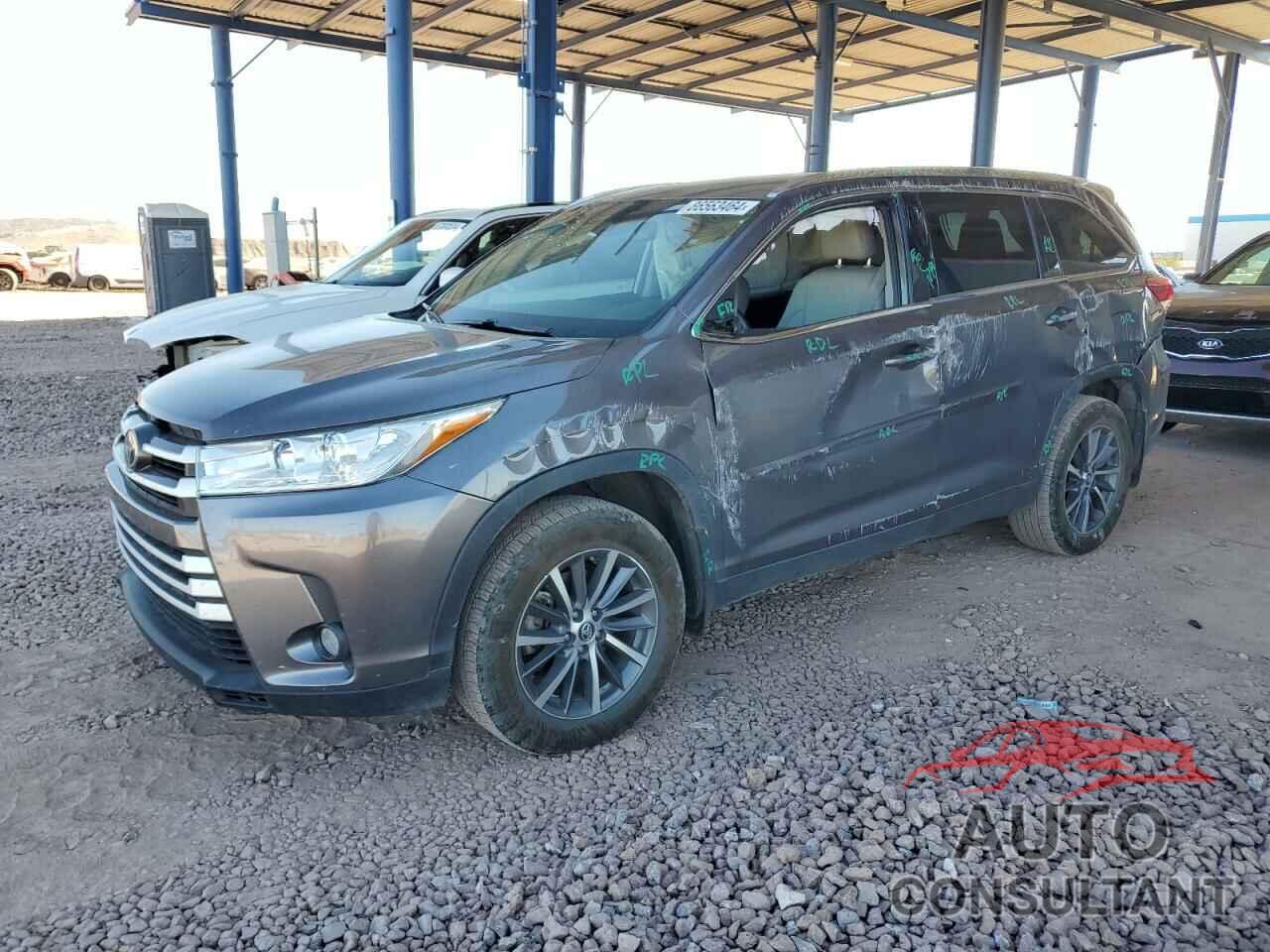 TOYOTA HIGHLANDER 2019 - 5TDJZRFH3KS985194