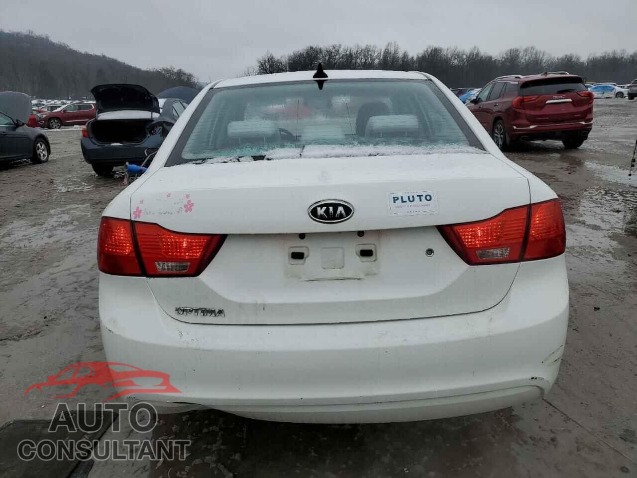 KIA OPTIMA 2010 - KNAGG4A85A5382811