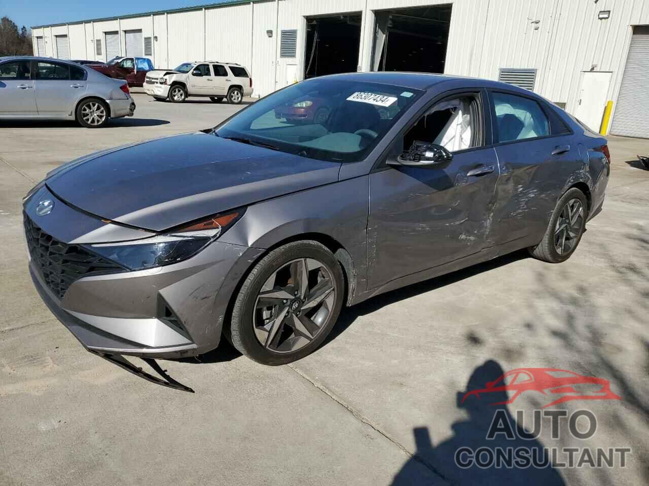 HYUNDAI ELANTRA 2023 - KMHLS4AG8PU617140