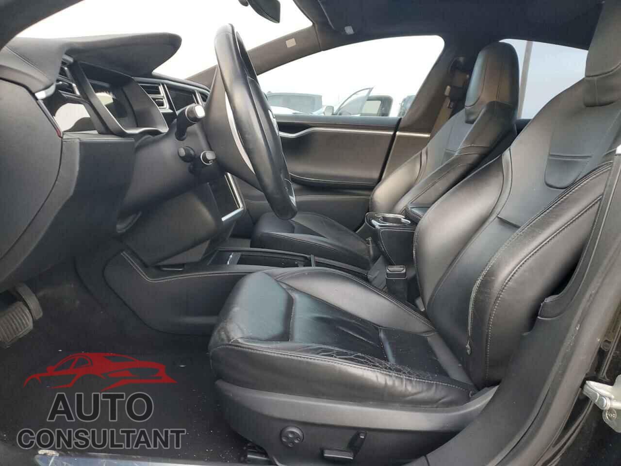 TESLA MODEL S 2016 - 5YJSA1E14GF133904
