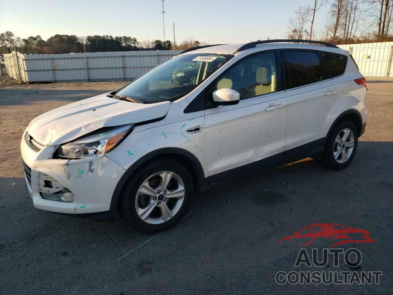 FORD ESCAPE 2015 - 1FMCU0GX0FUC00541