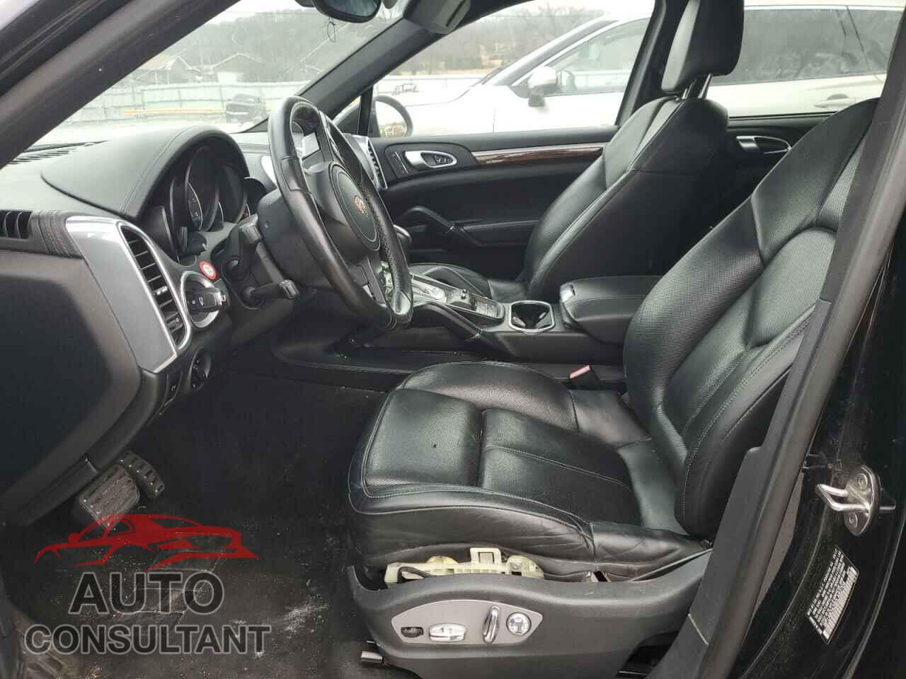 PORSCHE CAYENNE 2013 - WP1AB2A28DLA82704