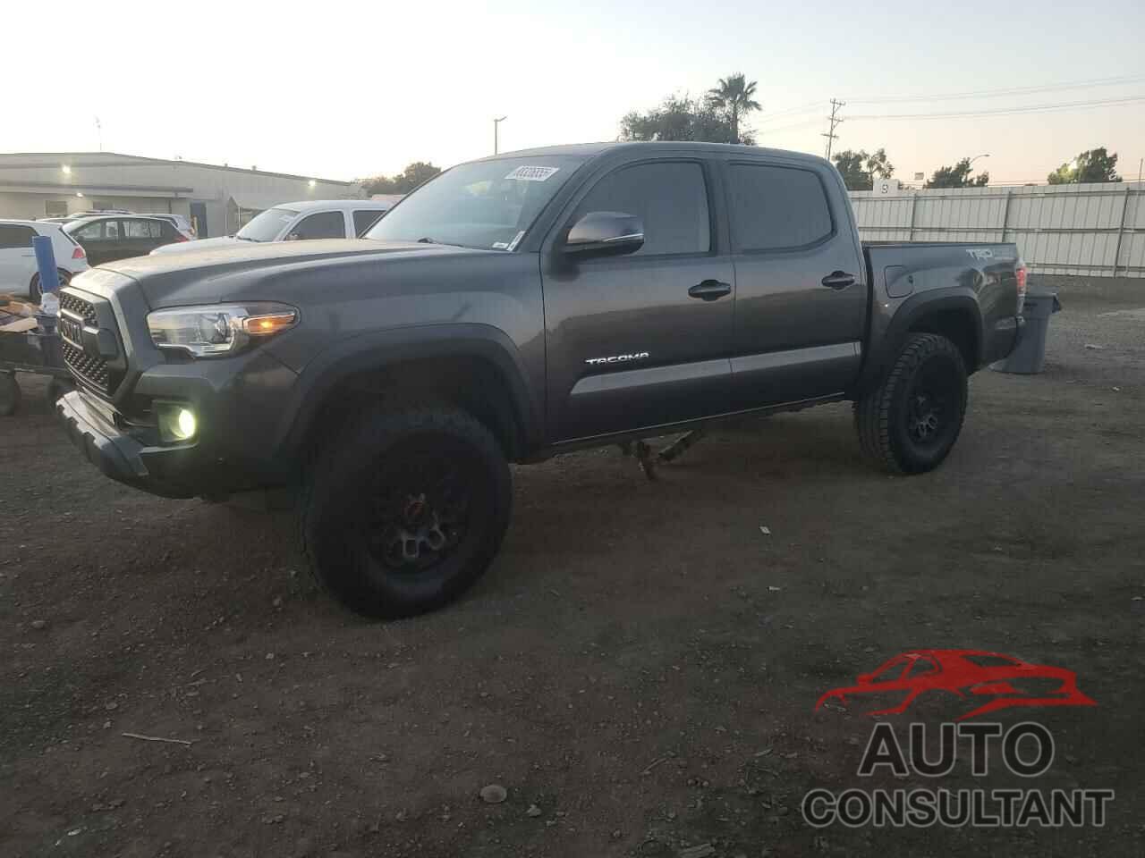 TOYOTA TACOMA 2017 - 3TMCZ5AN8HM062684