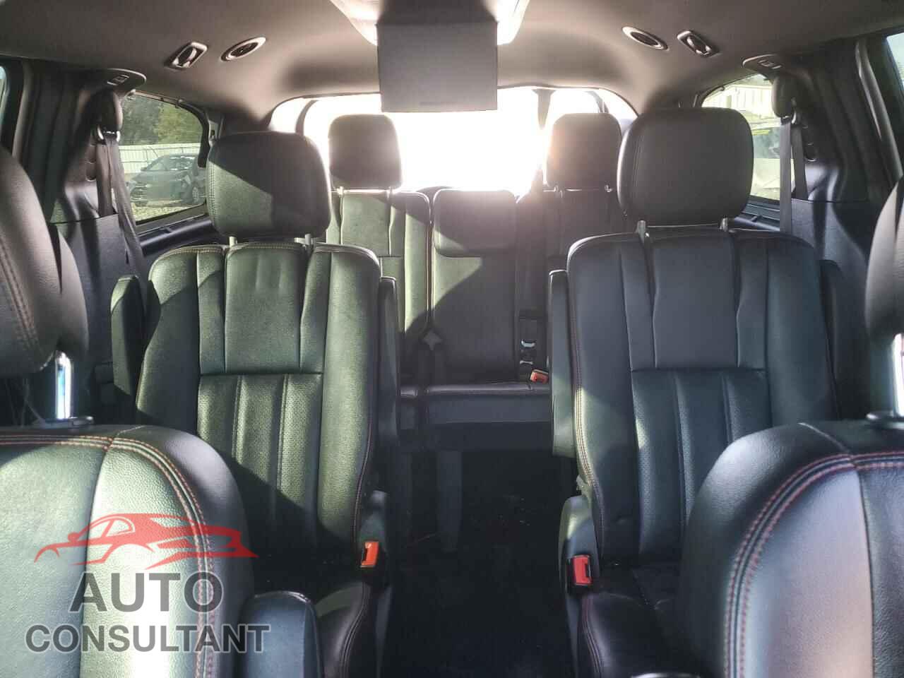 DODGE CARAVAN 2017 - 2C4RDGEG7HR580200