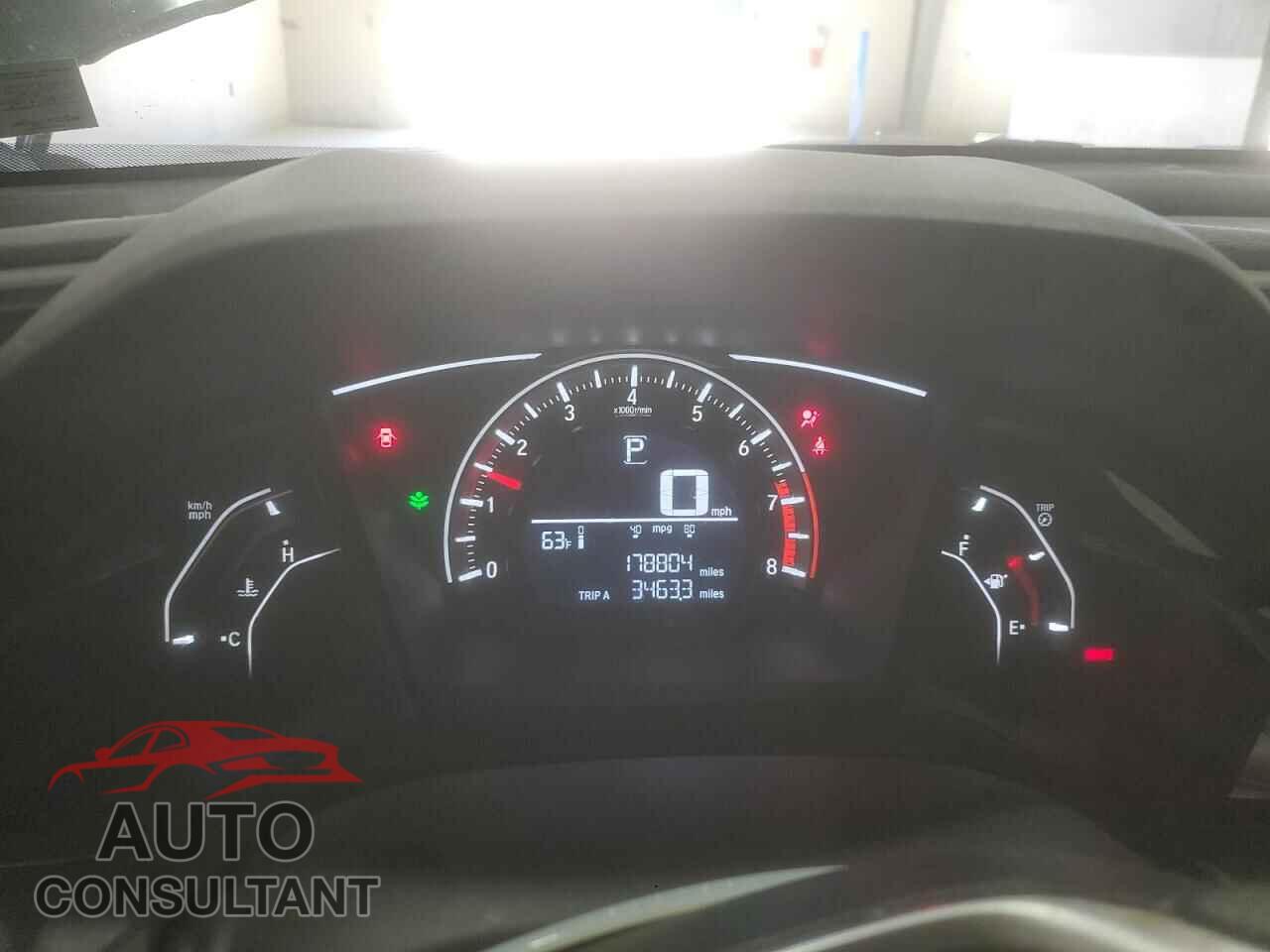 HONDA CIVIC 2017 - 2HGFC2F57HH543841