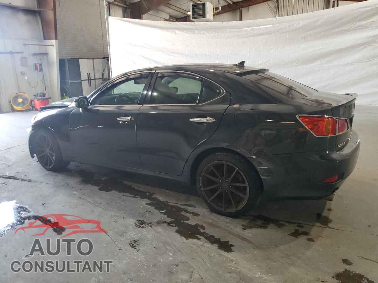 LEXUS IS 2010 - JTHCF5C28A5041176