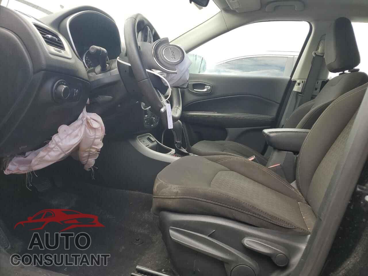 JEEP COMPASS 2020 - 3C4NJCAB9LT253104