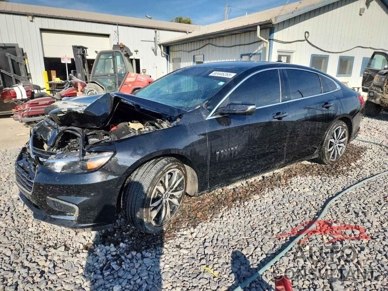 CHEVROLET MALIBU 2017 - 1G1ZE5ST3HF210610