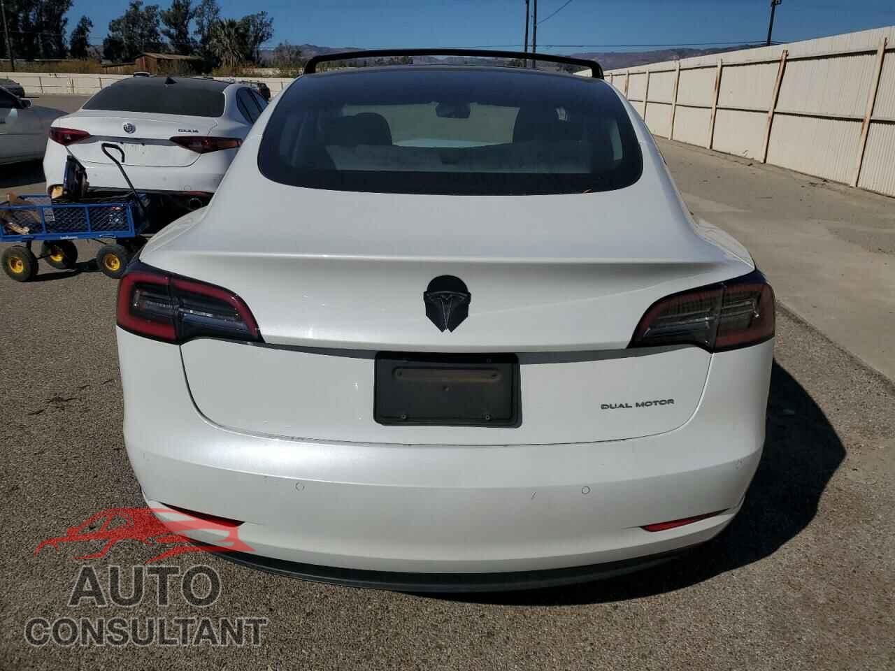 TESLA MODEL 3 2022 - 5YJ3E1EB0NF195475