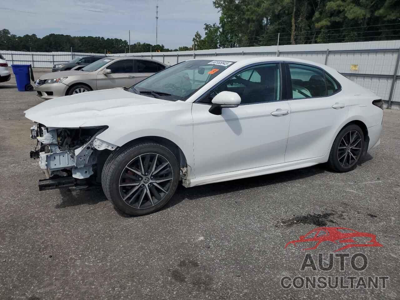 TOYOTA CAMRY 2021 - 4T1T11AK4MU482983