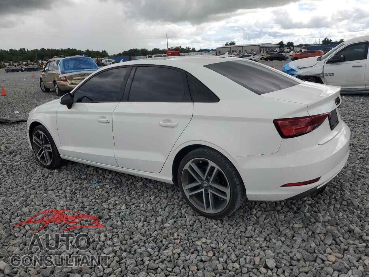 AUDI A3 2017 - WAUAUGFF8H1051990