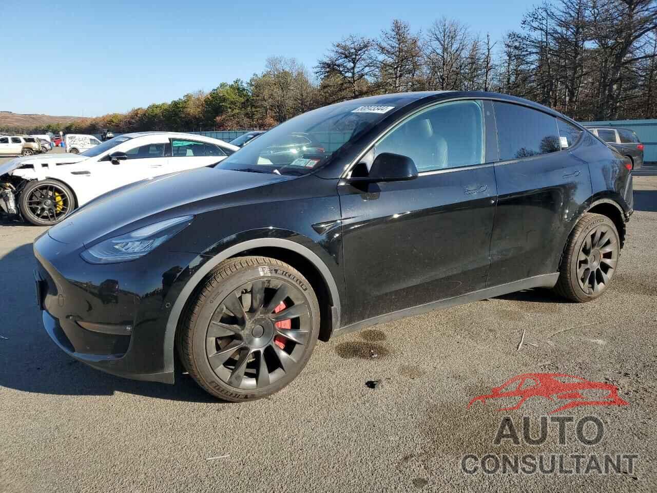 TESLA MODEL Y 2022 - 7SAYGDEE2NF342216