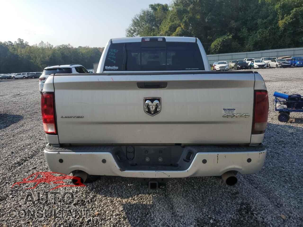 DODGE RAM 1500 2012 - 1C6RD7PT5CS348378