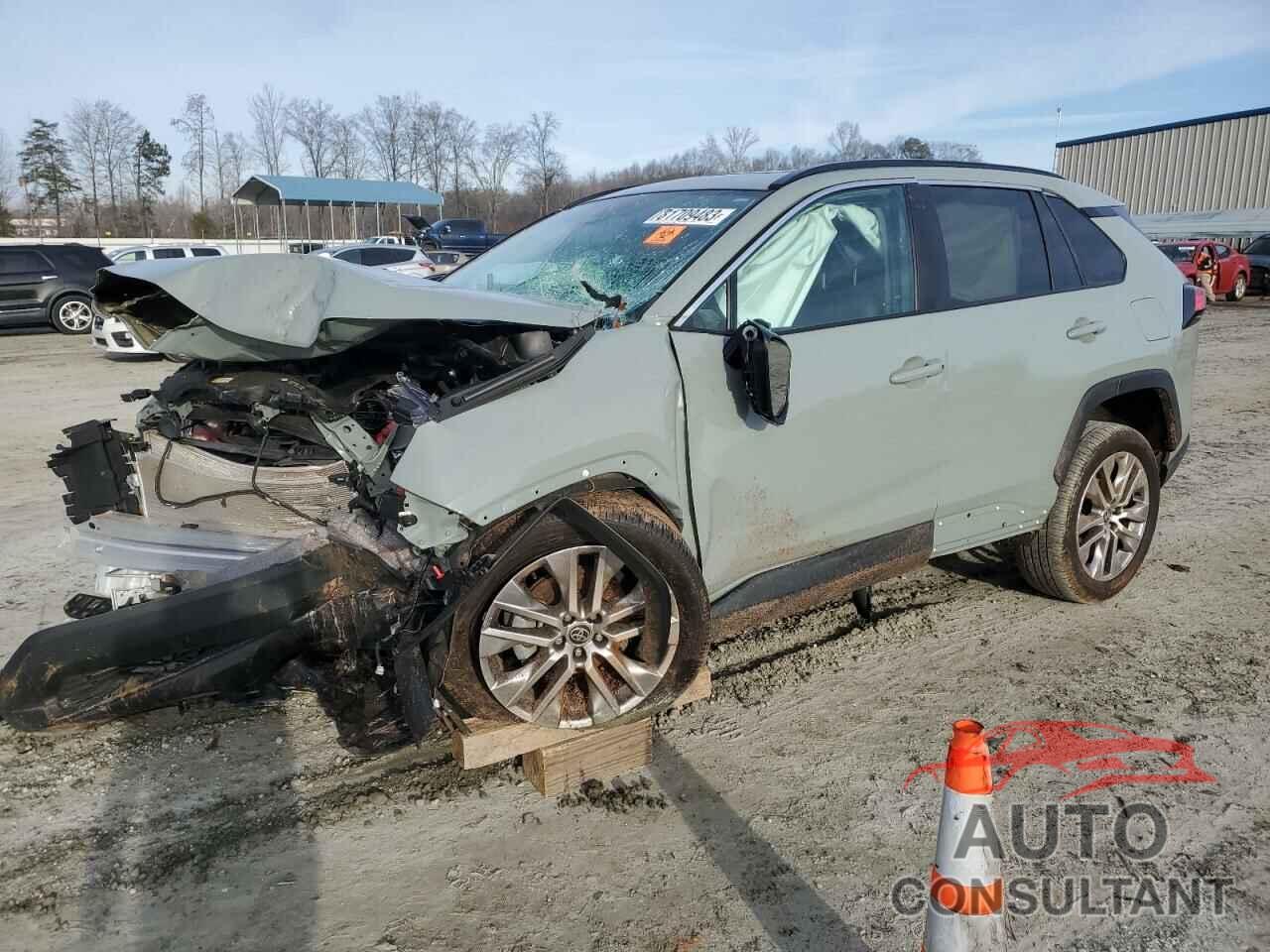TOYOTA RAV4 2022 - 2T3A1RFV4NW323608