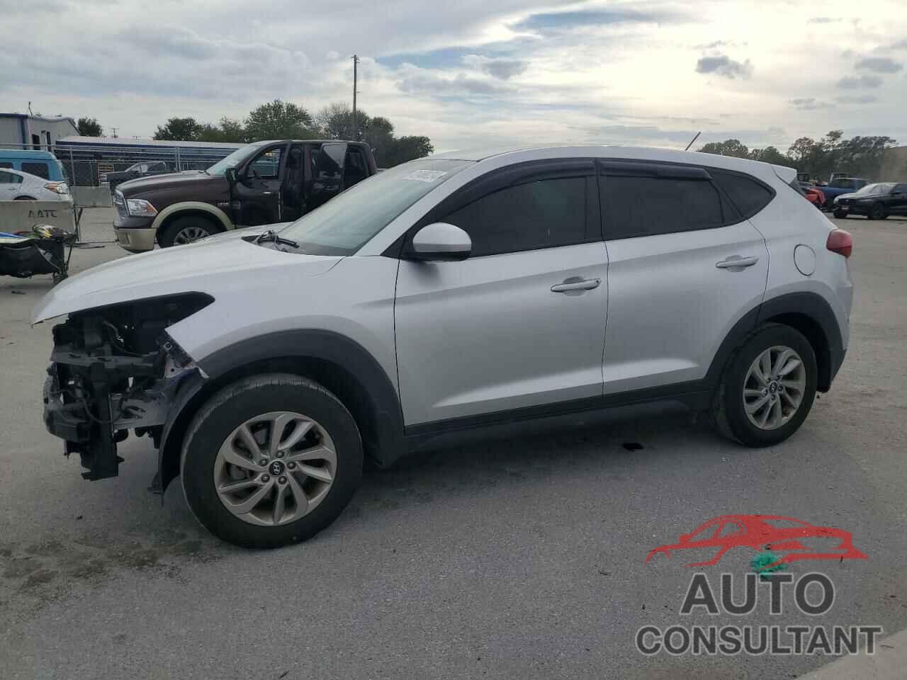 HYUNDAI TUCSON 2018 - KM8J23A47JU755959