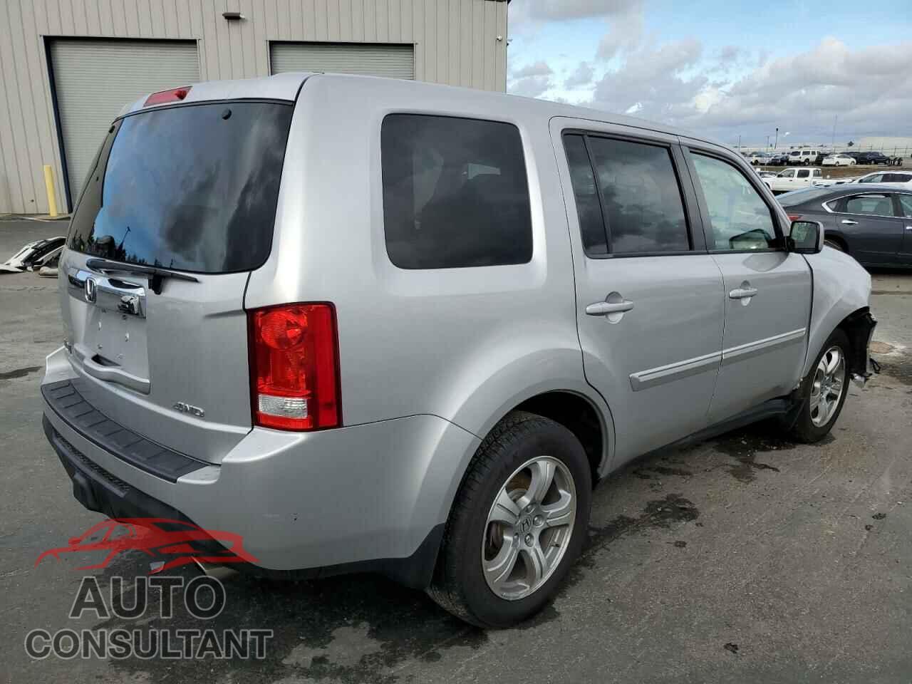 HONDA PILOT 2012 - 5FNYF4H48CB044480