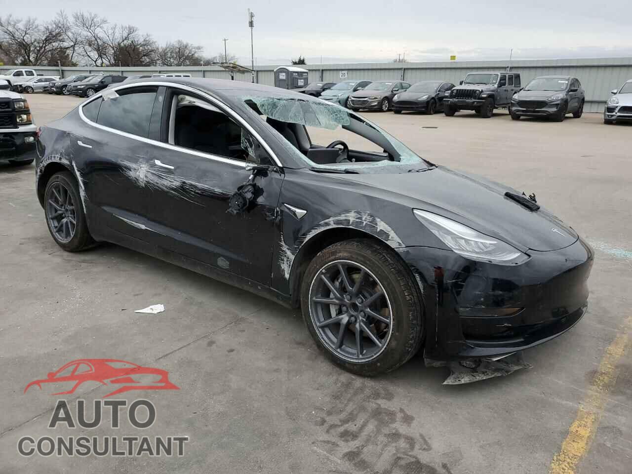 TESLA MODEL 3 2018 - 5YJ3E1EA6JF012517
