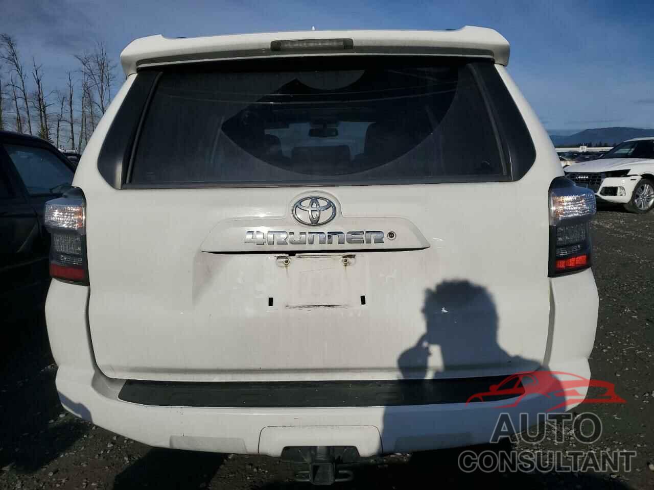 TOYOTA 4RUNNER 2018 - JTEBU5JR1J5588093