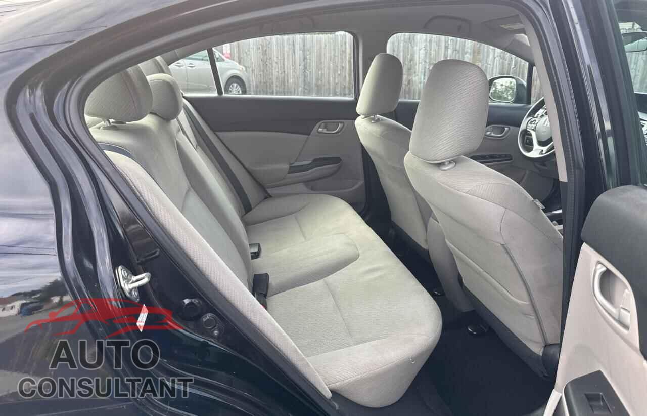 HONDA CIVIC 2013 - 2HGFB2F54DH574283