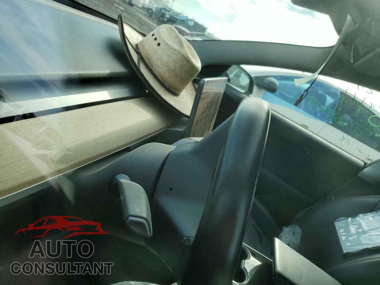 TESLA MODEL 3 2018 - 5YJ3E1EB7JF144792